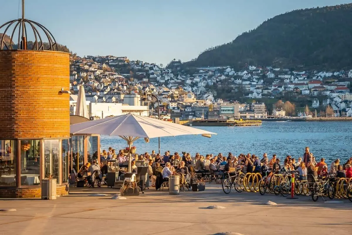 Dinbnb Appartments L Traditional Bergenshouse I Charming I Familiy Norway