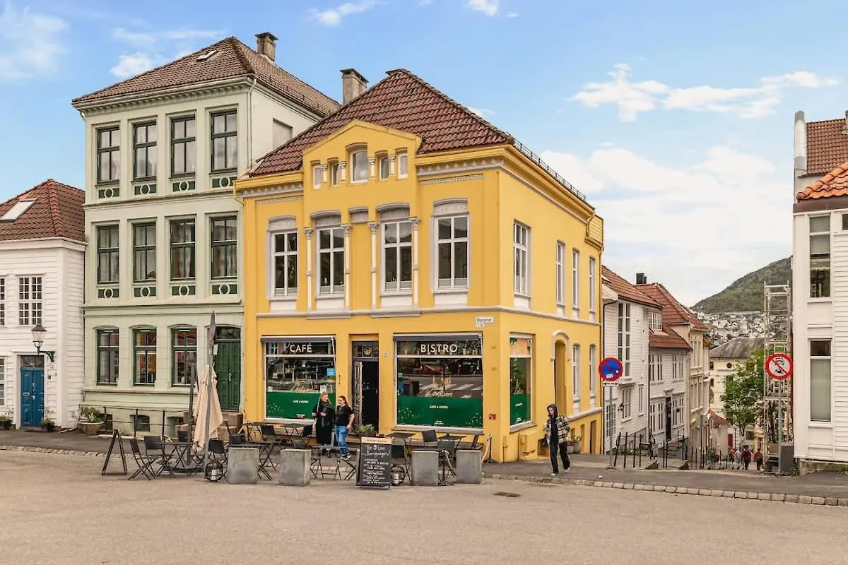 Dinbnb Appartments L Traditional Bergenshouse I Charming I Familiy 0*, Bergen Norway